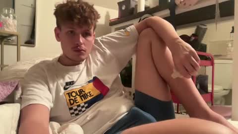 jake_jackson1 online show from October 14, 2025, 5:41 am