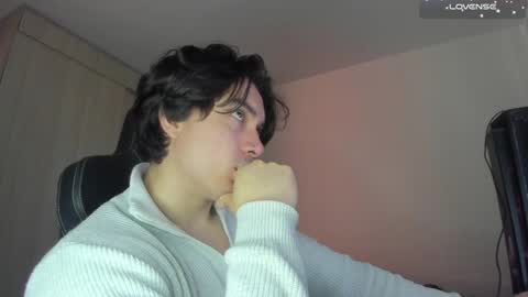 jake_murphy online show from December 10, 2024, 7:43 pm