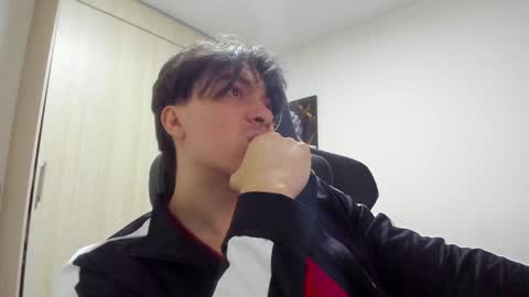 jake_murphy online show from January 22, 2025, 7:46 am