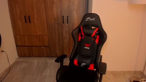 Jake Pons online show from September 10, 2025, 2:33 am