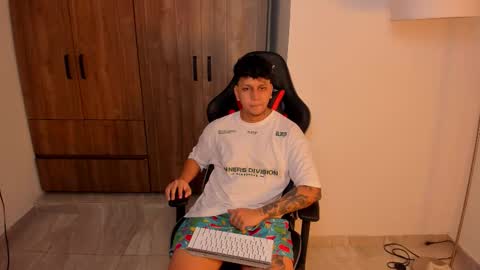 Jake Pons online show from September 23, 2025, 2:25 am