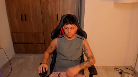 Jake Pons online show from October 1, 2025, 3:01 am