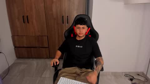 Jake Pons online show from October 2, 2025, 12:12 pm