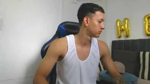 Snapshot of jake_shadow14 chatting on May 26, 2026, 6:26 pm Hi guys im new 3 online show from May 26, 2026, 6:26 pm