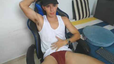 Snapshot of jake_shadow14 chatting on June 9, 2026, 5:13 pm Hi guys im new 3 online show from June 9, 2026, 5:13 pm