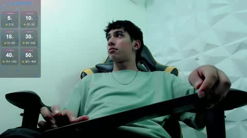 Snapshot of jake_tripp chatting on December 4, 2024, 3:26 am jake_tripp online show from December 4, 2024, 3:26 am