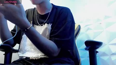 Snapshot of jake_tripp chatting on December 18, 2024, 5:59 am jake_tripp online show from December 18, 2024, 5:59 am