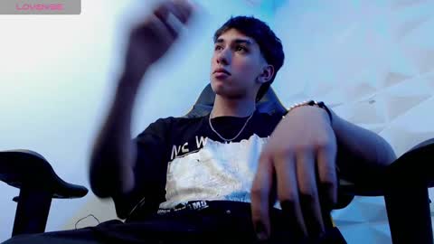 Snapshot of jake_tripp chatting on December 24, 2024, 9:00 pm jake_tripp online show from December 24, 2024, 9:00 pm