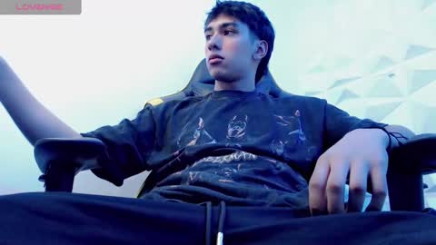 Snapshot of jake_tripp chatting on January 3, 2025, 2:21 am jake_tripp online show from January 3, 2025, 2:21 am