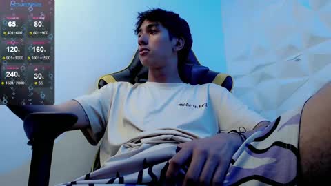 Snapshot of jake_tripp chatting on January 25, 2025, 6:45 am jake_tripp online show from January 25, 2025, 6:45 am