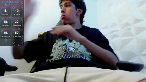 Snapshot of jake_tripp chatting on February 1, 2025, 3:19 am jake_tripp online show from February 1, 2025, 3:19 am