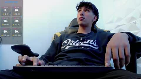 Snapshot of jake_tripp chatting on February 26, 2025, 3:32 am jake_tripp online show from February 26, 2025, 3:32 am