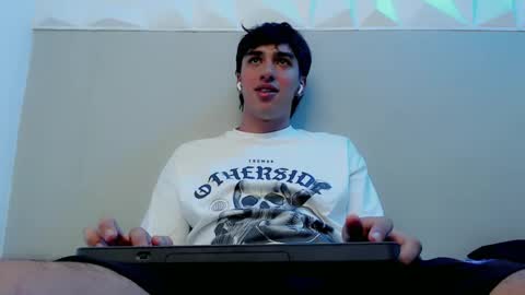 Snapshot of jake_tripp chatting on September 27, 2025, 4:39 am jake_tripp online show from September 27, 2025, 4:39 am