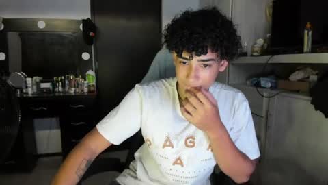 Snapshot of jake_willianss chatting on June 21, 2026, 10:45 pm jake willianss online show from June 21, 2026, 10:45 pm