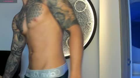 Snapshot of jakee_brown chatting on November 13, 2025, 1:59 am Santiago online show from November 13, 2025, 1:59 am