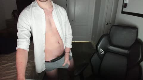 jakesnake442 online show from December 18, 2024, 2:53 am