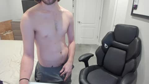 jakesnake442 online show from December 30, 2024, 7:04 am