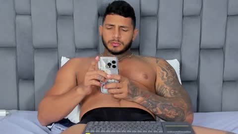 Snapshot of jaketayler10 chatting on February 14, 2025, 4:58 am my name is sebas If you come here dont hesitate to say hello Im a guy who really likes having conversations and having hot online show from February 14, 2025, 4:58 am