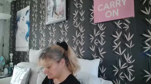Snapshot of jakkilouise chatting on November 25, 2025, 1:11 pm JAKKI LOUISE pornstar online show from November 25, 2025, 1:11 pm