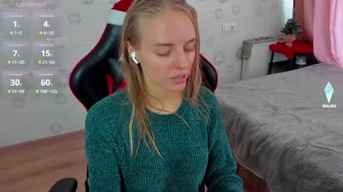 Snapshot of jam_cream chatting on December 31, 2024, 10:26 am Sofia online show from December 31, 2024, 10:26 am