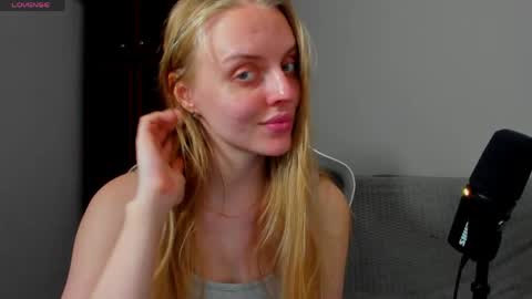 Sofia online show from May 18, 2026, 10:43 am