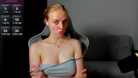 Sofia online show from August 3, 2026, 9:04 am