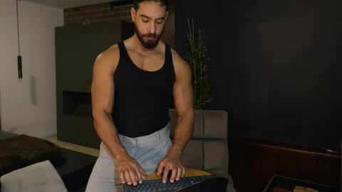 Snapshot of james_axel chatting on December 14, 2025, 3:06 pm James Axel online show from December 14, 2025, 3:06 pm