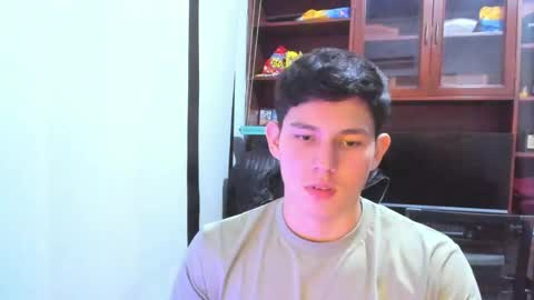 james_cr online show from February 7, 2025, 3:23 am