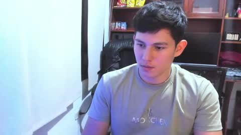 james_cr online show from February 7, 2025, 6:24 am