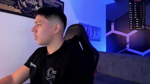 james_cr online show from September 9, 2025, 2:55 am