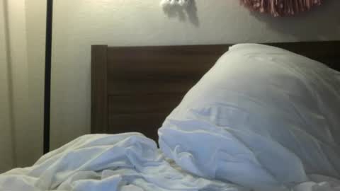 jamesbay367 online show from December 21, 2025, 8:32 am