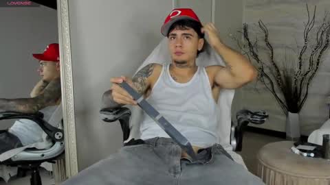 jamesdekker online show from September 24, 2025, 8:23 pm