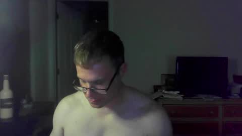 Snapshot of jamesjewels chatting on March 27, 2026, 12:38 am jamesjewels online show from March 27, 2026, 12:38 am