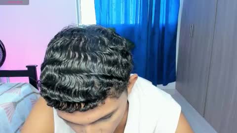 Snapshot of jamess_blanco chatting on November 25, 2025, 3:23 pm jamess_blanco online show from November 25, 2025, 3:23 pm