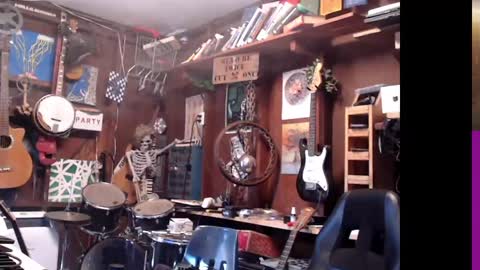 Jameswebbscope online show from September 23, 2025, 4:43 pm