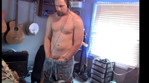 Snapshot of jameswebbscope chatting on May 9, 2026, 6:24 pm Jameswebbscope online show from May 9, 2026, 6:24 pm