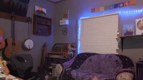 Snapshot of jameswebbscope chatting on June 15, 2026, 9:33 am Jameswebbscope online show from June 15, 2026, 9:33 am