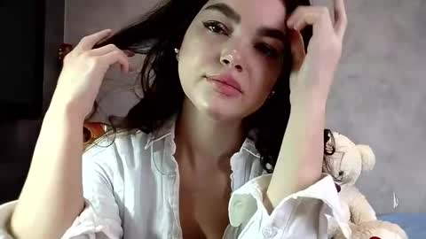 Betty online show from December 22, 2025, 9:28 am