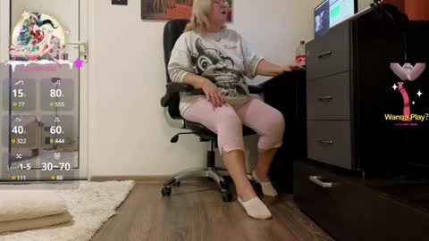 Snapshot of jameyla73 chatting on December 25, 2024, 8:51 am jameyla online show from December 25, 2024, 8:51 am