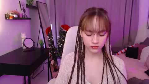 jamie_chung online show from December 23, 2025, 1:14 am