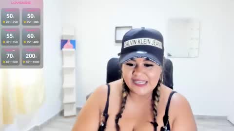 Snapshot of jan_milkhot chatting on February 20, 2025, 3:19 pm jan_milkhot online show from February 20, 2025, 3:19 pm