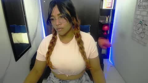 Snapshot of jana_lux chatting on May 25, 2026, 1:28 pm JANA LUX online show from May 25, 2026, 1:28 pm