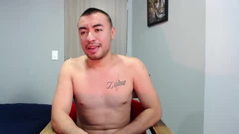 Snapshot of jane_and_paul1 chatting on March 6, 2025, 2:41 am online show from March 6, 2025, 2:41 am