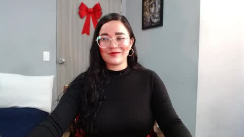 Snapshot of jane_and_paul1 chatting on April 15, 2026, 4:25 pm online show from April 15, 2026, 4:25 pm
