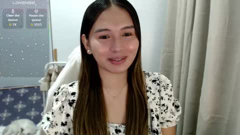 YOUR LOVELY JANE online show from December 17, 2025, 10:49 pm