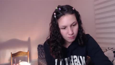 Snapshot of jane_r chatting on December 2, 2024, 11:07 pm Jane online show from December 2, 2024, 11:07 pm