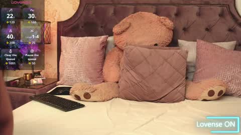JaneDevine online show from April 26, 2026, 5:27 am