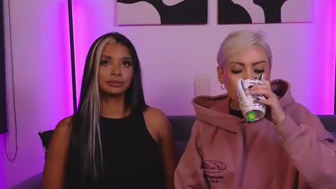 Snapshot of janehart_ chatting on February 27, 2025, 5:13 am Jane online show from February 27, 2025, 5:13 am