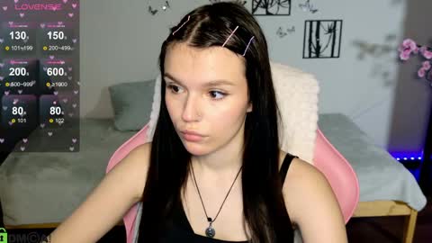 Alexia online show from June 2, 2026, 9:22 am