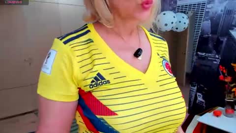 Snapshot of janeturner chatting on June 17, 2026, 12:50 pm JANE TURNER MILF online show from June 17, 2026, 12:50 pm
